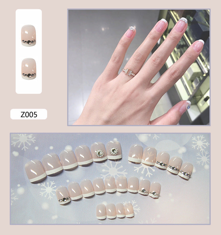 Stick-On Nail Art Tips