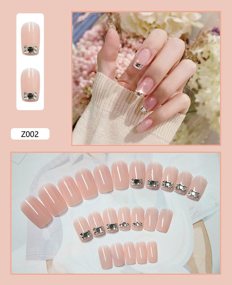 Stick-On Nail Art Tips
