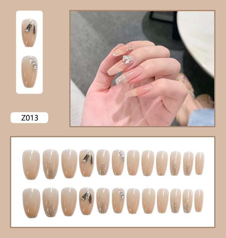 Stick-On Nail Art Tips