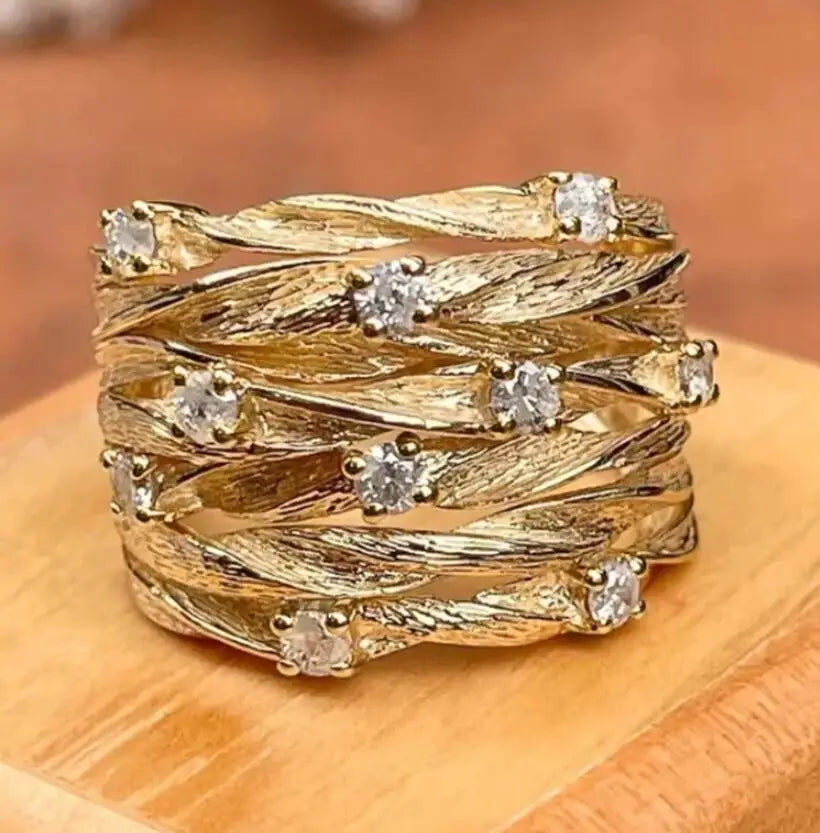 2024 Personal Delicate Three Rings For Women Party Accessories Dangle Custom Jewelry