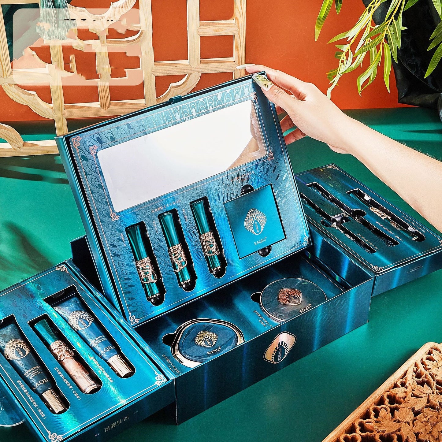 Compact 12-in-1 Makeup Kit